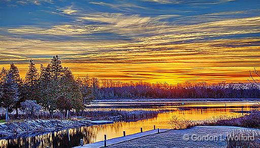 Rideau Canal Sunrise_48004-6.jpg - Photographed along the Rideau Canal Waterway at Kilmarnock, Ontario, Canada.